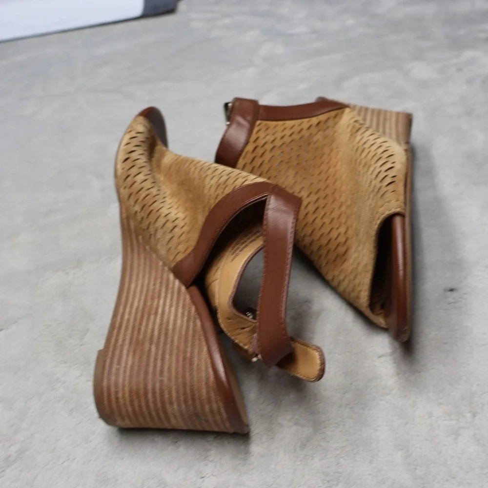 Franco Sarto Womens 7M Martha Sandals Brown Wedge Leather Laser Cut Suede‎ Boho